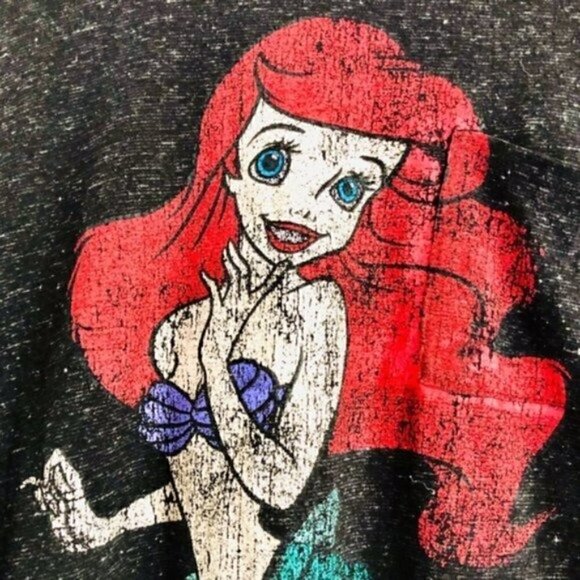 T-Shirt M Little Mermaid Ariel Grunge Burnout Black Disney Inspired - Picture 3 of 8